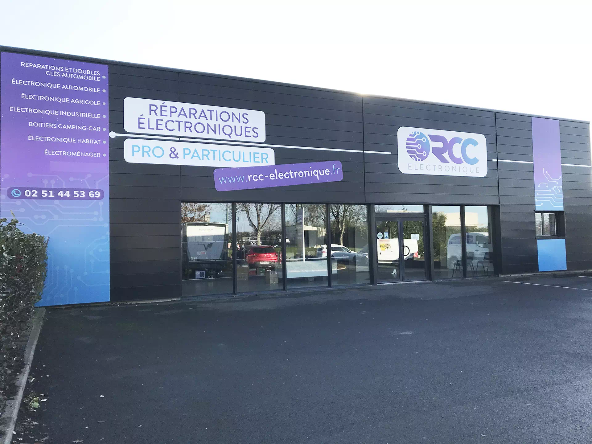 realisation-enseigne-publicitaire-la-roche-sur-yon (7)